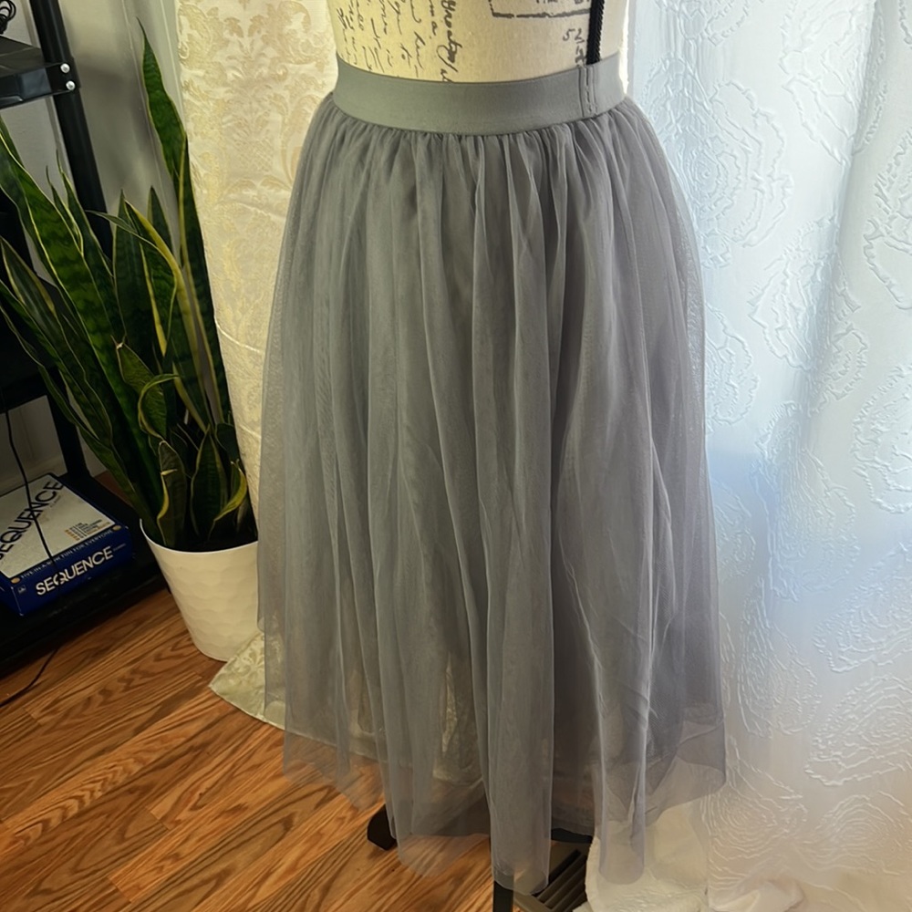 Skirt - Picture 2 of 4